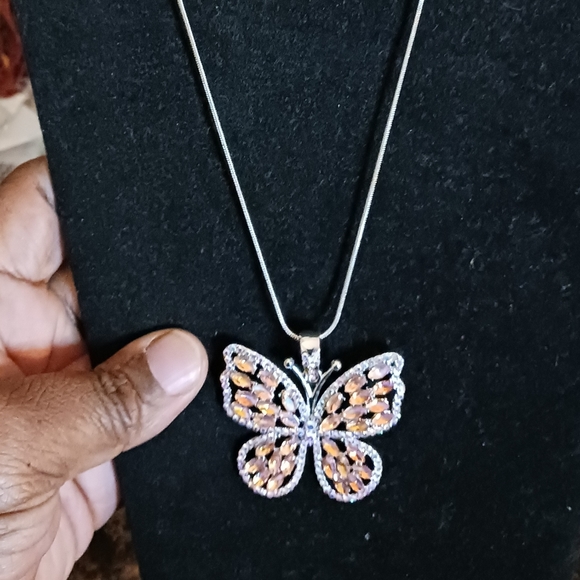 Jewelry - Picture 2 of 8